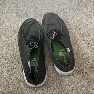 Sanuk mens Black Casual Shoes